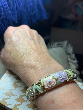 Floral Enamel Bangle Bracelet in Lavender, Pink, & Green Vintage